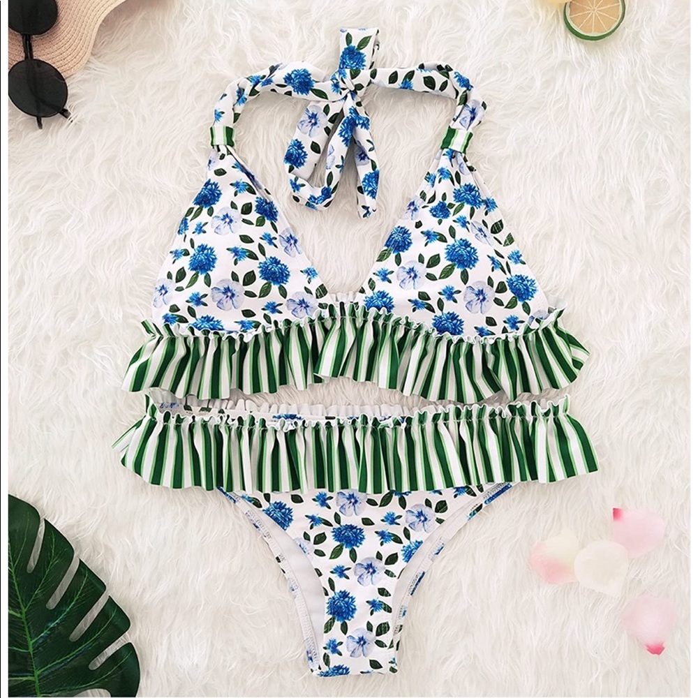 Floral Ruffle Bikini - Picture 3 of 6